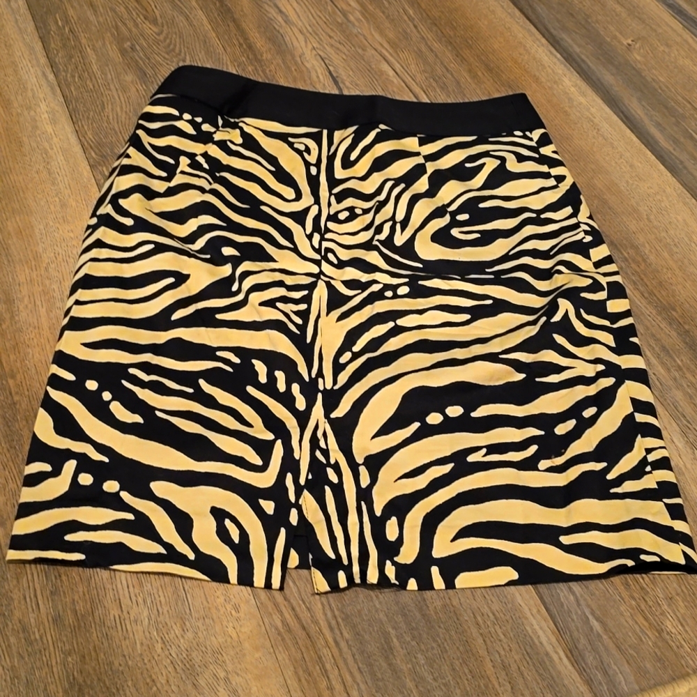 The Limited Pencil Skirt